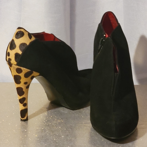 BOGO Ann Marino Black pumps & Nine West animal print ankle boots - Picture 4 of 9